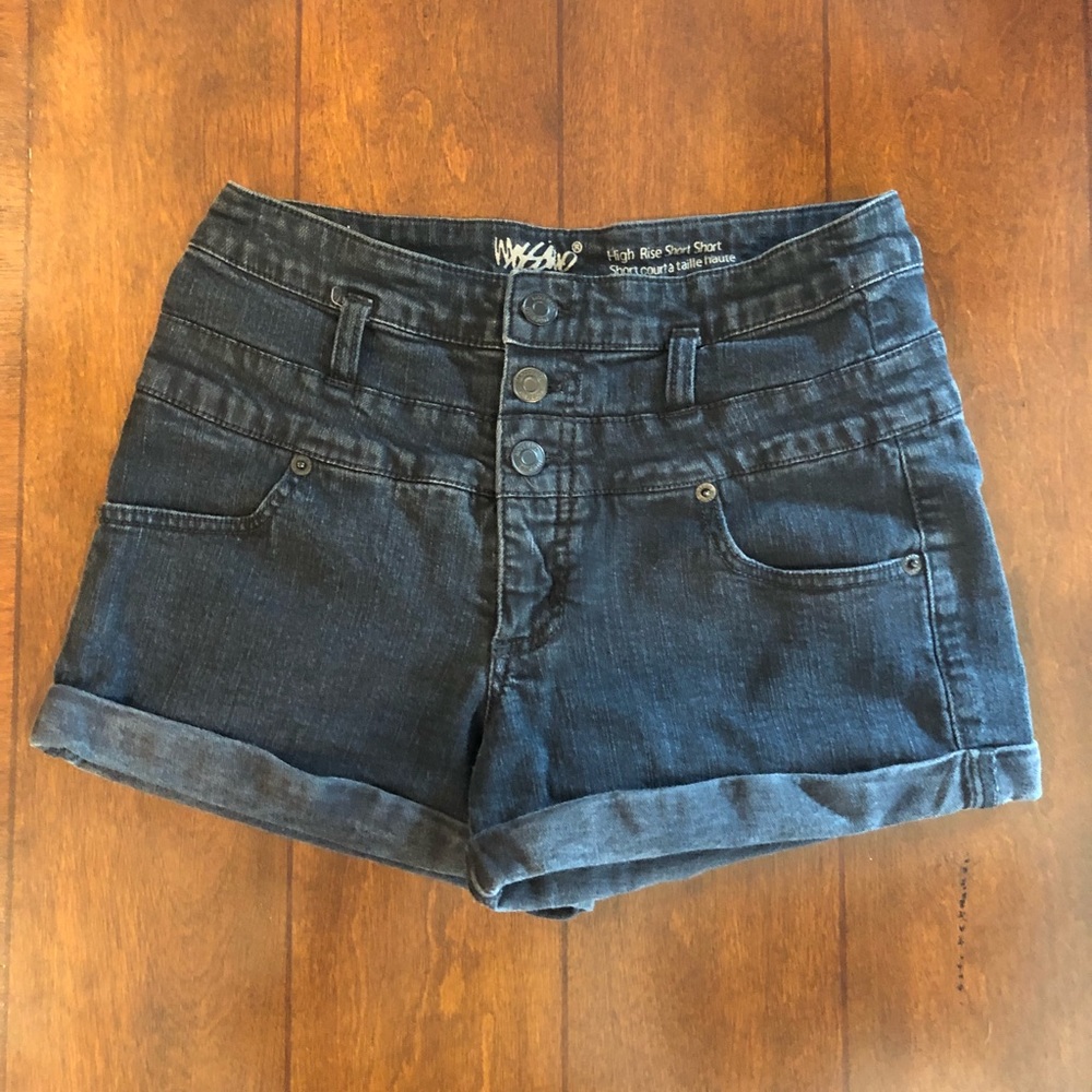 Women’s High rise Jean Shorts